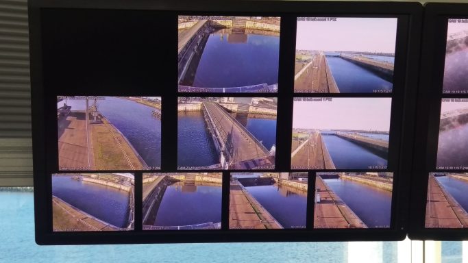 Bruggen en sluizen op afstand bediend